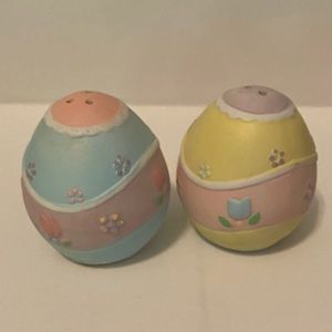 Russ Easter Egg Tulip Salt & Pepper Shakers
